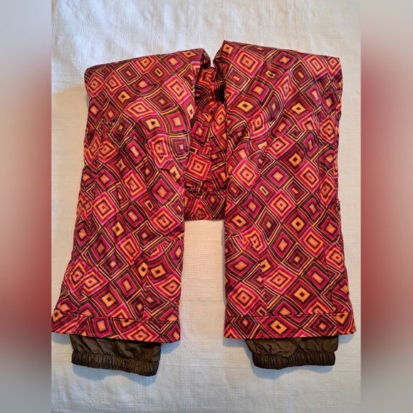 Obermeyer girls size 12 snow pants, diamond pattern orange, red & brown - Picture 4 of 11